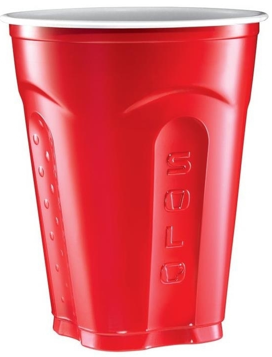 Red SOLO cups