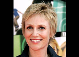 Did You Know? Actress Jane Lynch is from Illinois