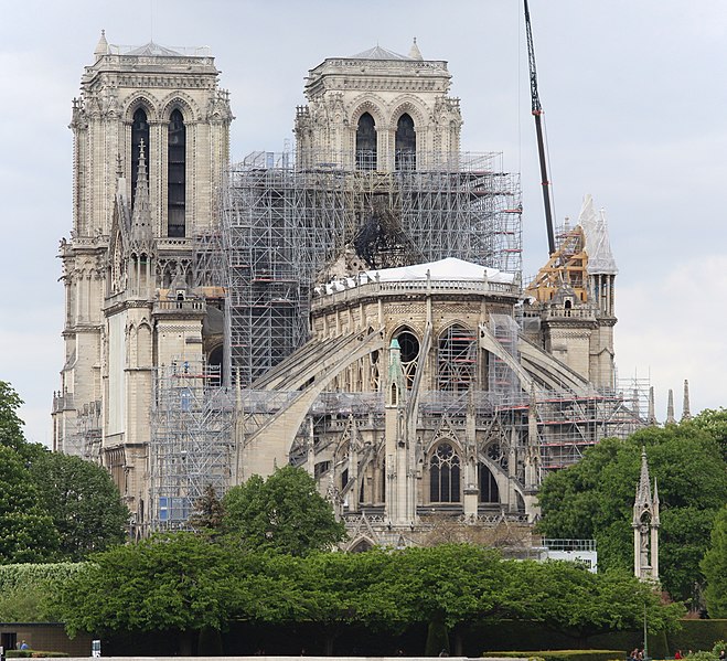 Chicago woman awarded for her Notre Dame fundraising efforts